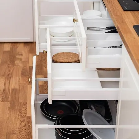 Pedestrian Street In Center For Comfortable And Beautiful With Comodities Within Walking Distance Cluj-Napoca