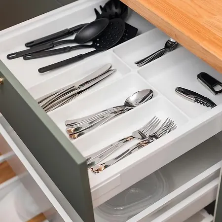 Pedestrian Street In Center For Comfortable And Beautiful With Comodities Within Walking Distance Apartamento