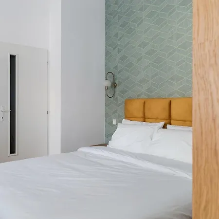 Apartamento Pedestrian Street In Center For Comfortable And Beautiful With Comodities Within Walking Distance *