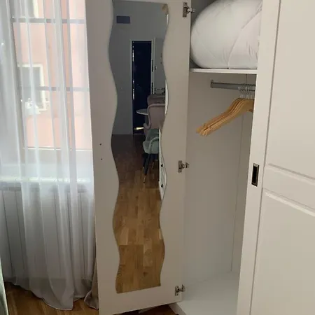 Pedestrian Street In Center For Comfortable And Beautiful With Comodities Within Walking Distance Apartment Cluj-Napoca