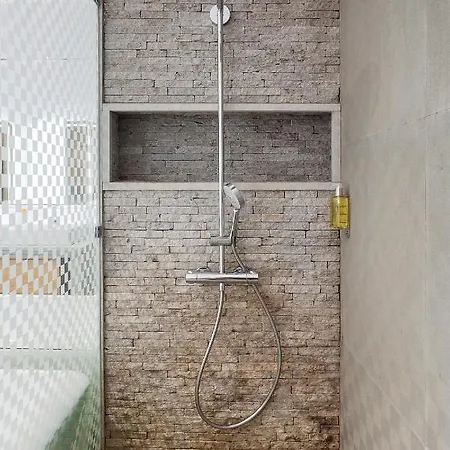 Pedestrian Street In Center For Comfortable And Beautiful With Comodities Within Walking Distance Cluj-Napoca