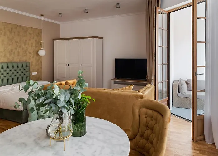 Apartamento Pedestrian Street In Center For Comfortable And Beautiful With Comodities Within Walking Distance