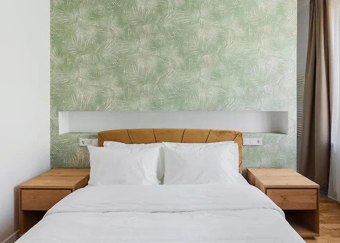 Pedestrian Street In Center For Comfortable And Beautiful With Comodities Within Walking Distance Apartmán *