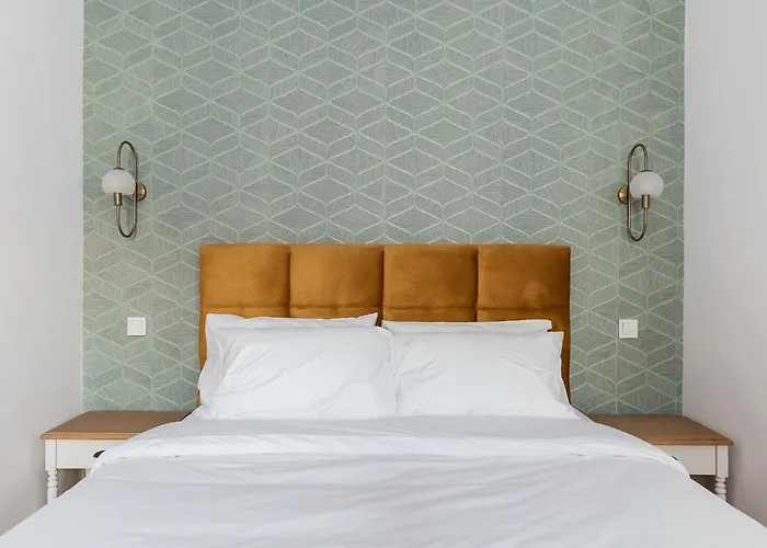 Pedestrian Street In Center For Comfortable And Beautiful With Comodities Within Walking Distance