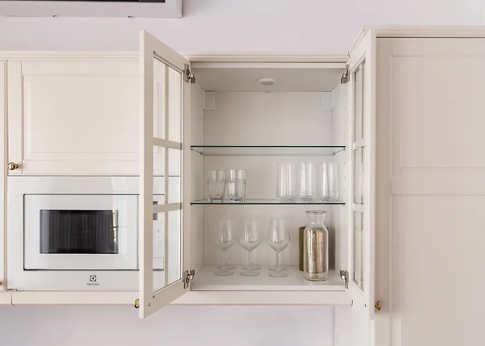 Pedestrian Street In Center For Comfortable And Beautiful With Comodities Within Walking Distance Cluj-Napoca