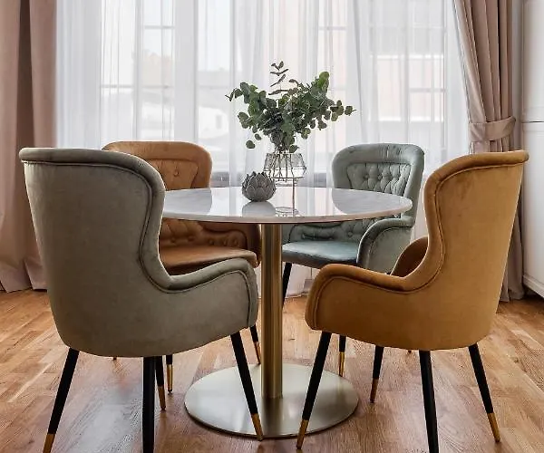 Pedestrian Street In Center For Comfortable And Beautiful With Comodities Within Walking Distance Apartment Cluj-Napoca