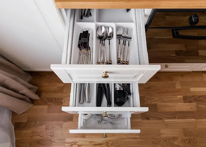 Pedestrian Street In Center For Comfortable And Beautiful With Comodities Within Walking Distance * Cluj-Napoca