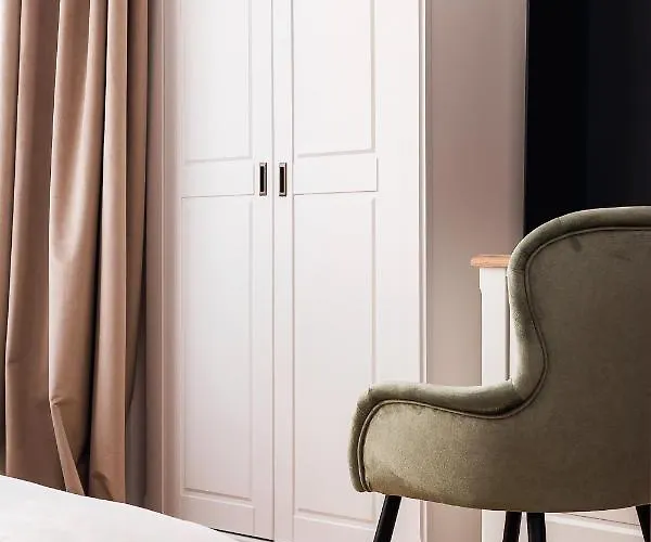 Pedestrian Street In Center For Comfortable And Beautiful With Comodities Within Walking Distance Apartamento Cluj-Napoca