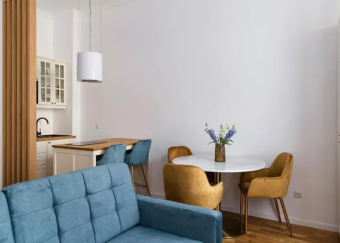 Pedestrian Street In Center For Comfortable And Beautiful With Comodities Within Walking Distance Apartamento